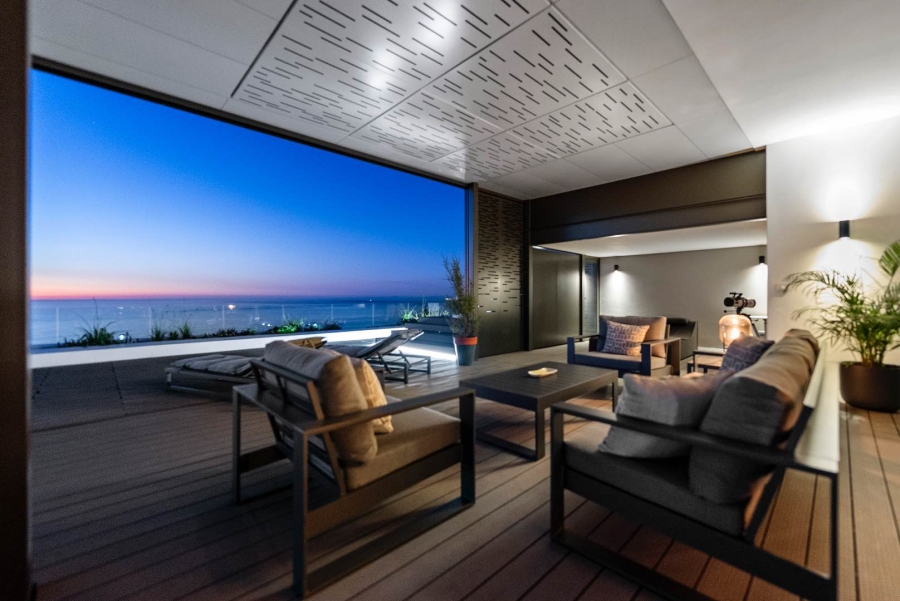 To Let 1 Bedroom Property for Rent in Bantry Bay Western Cape